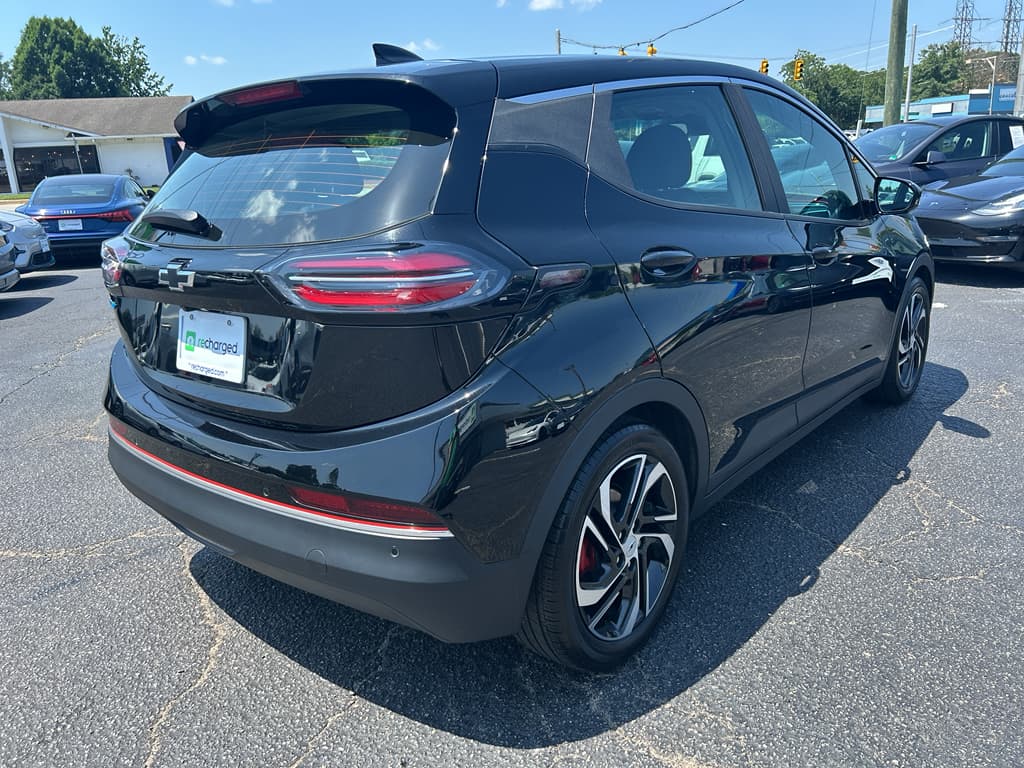 2023 Chevrolet Bolt EV view 3