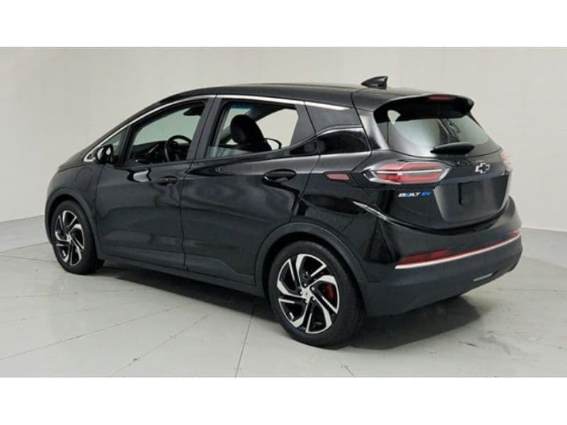 2023 Chevrolet Bolt EV view 3