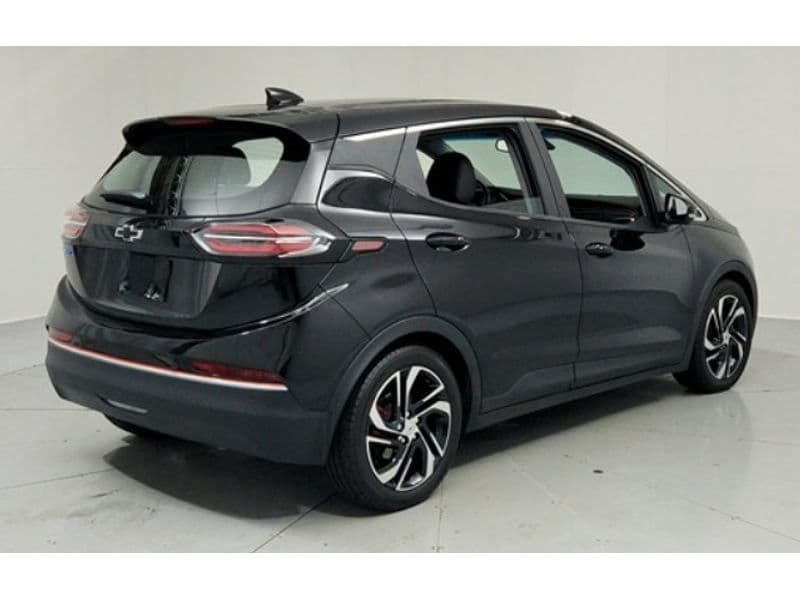 2023 Chevrolet Bolt EV view 5
