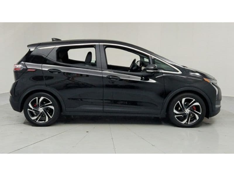 2023 Chevrolet Bolt EV view 6