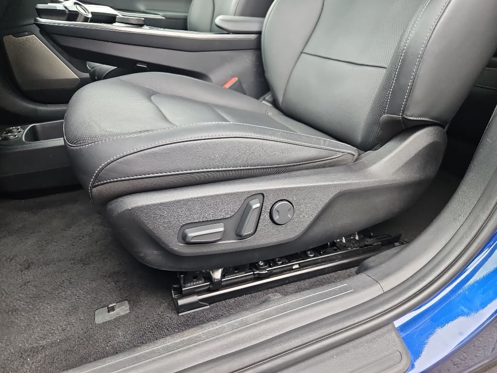 2023 Kia EV6 view 7