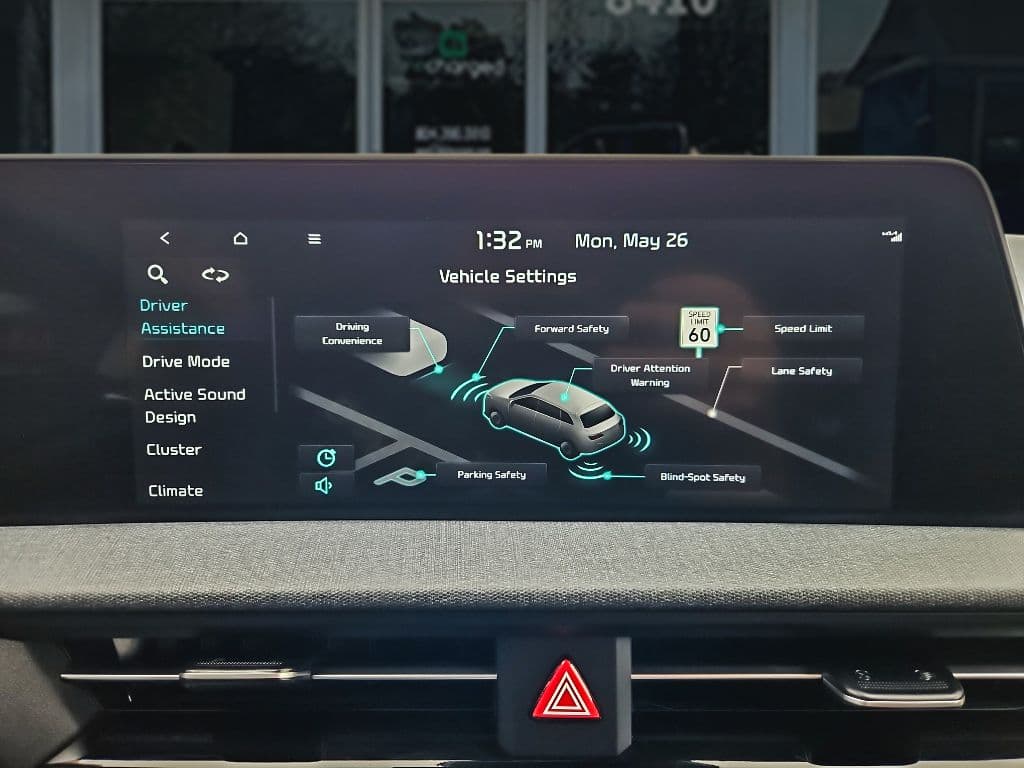 2023 Kia EV6 view 14