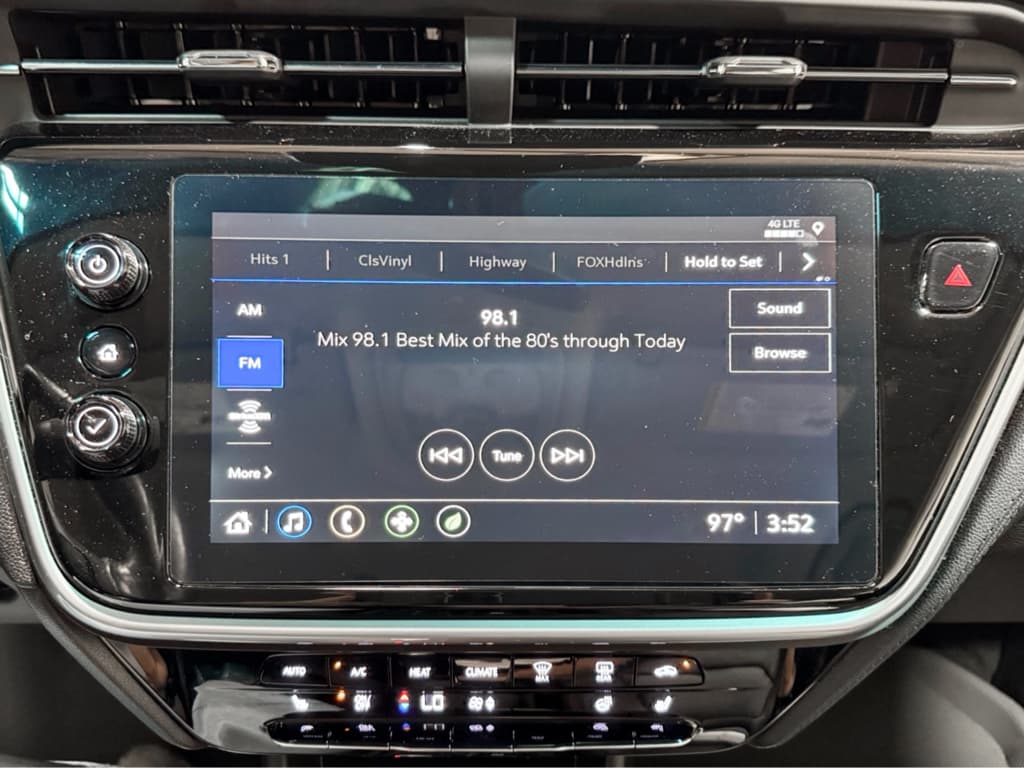 2023 Chevrolet Bolt EV view 13