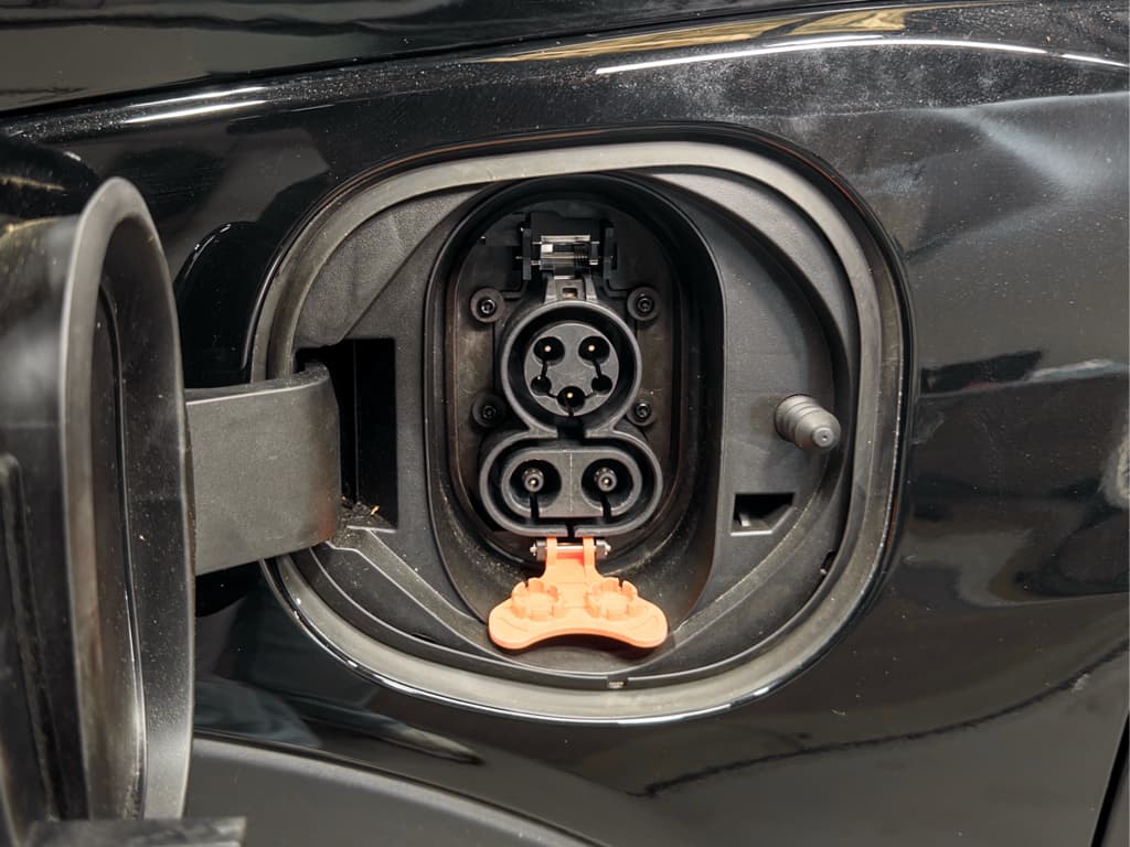 2023 Chevrolet Bolt EV view 5