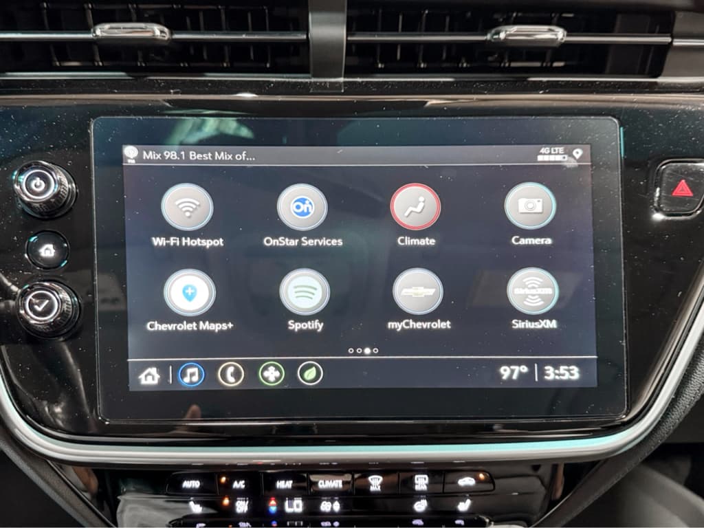 2023 Chevrolet Bolt EV view 14