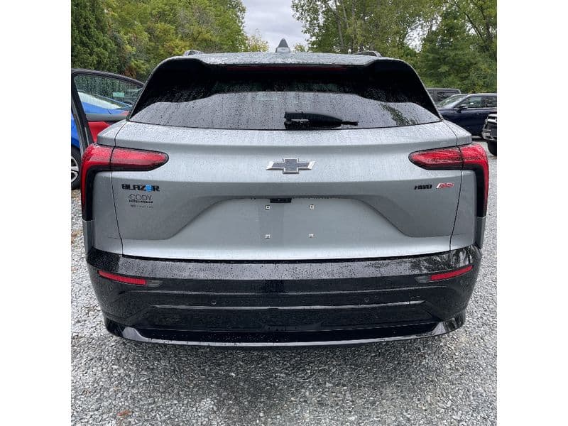2024 Chevrolet Blazer EV view 4