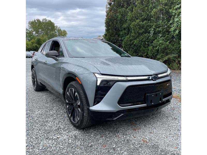 2024 Chevrolet Blazer EV view 7