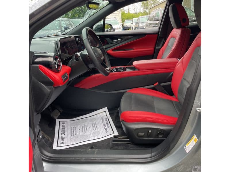 2024 Chevrolet Blazer EV view 9