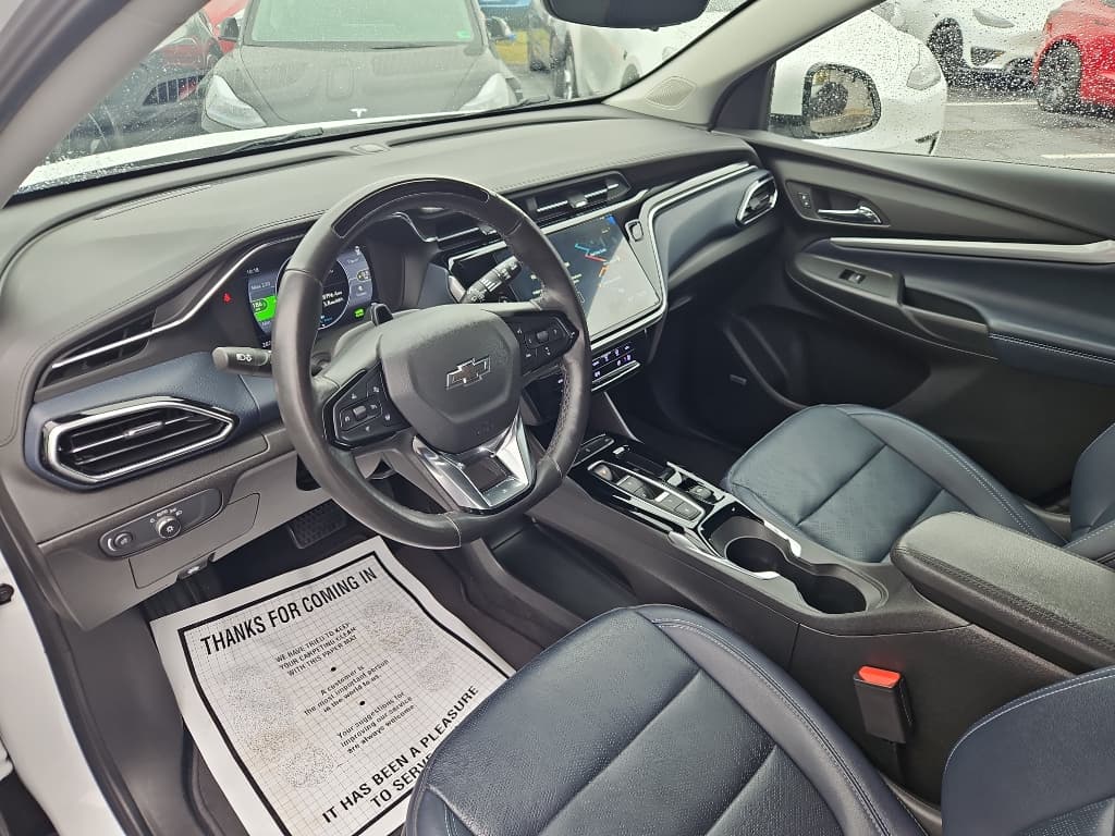 2022 Chevrolet Bolt EUV view 21