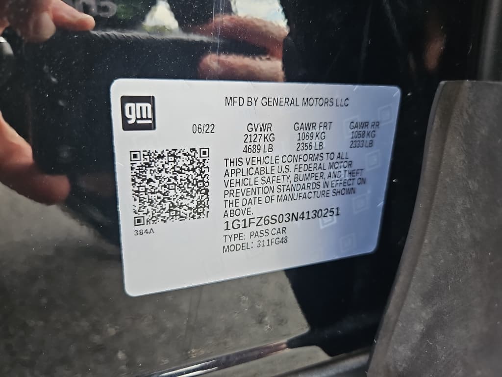 2022 Chevrolet Bolt EUV view 23