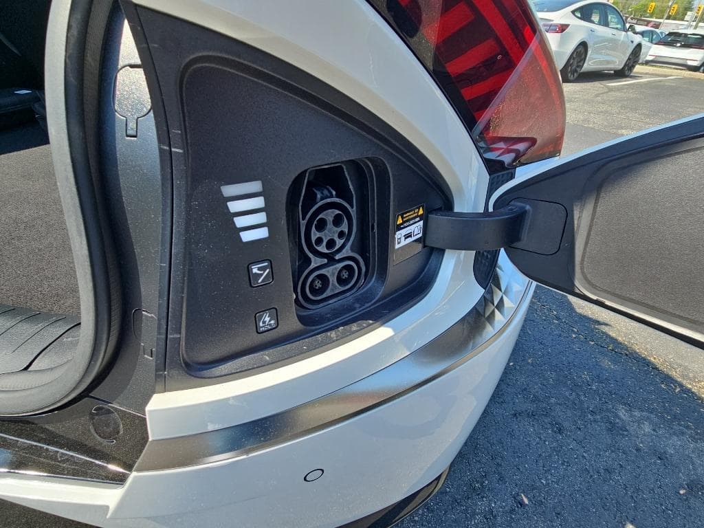 2023 Kia EV6 view 5