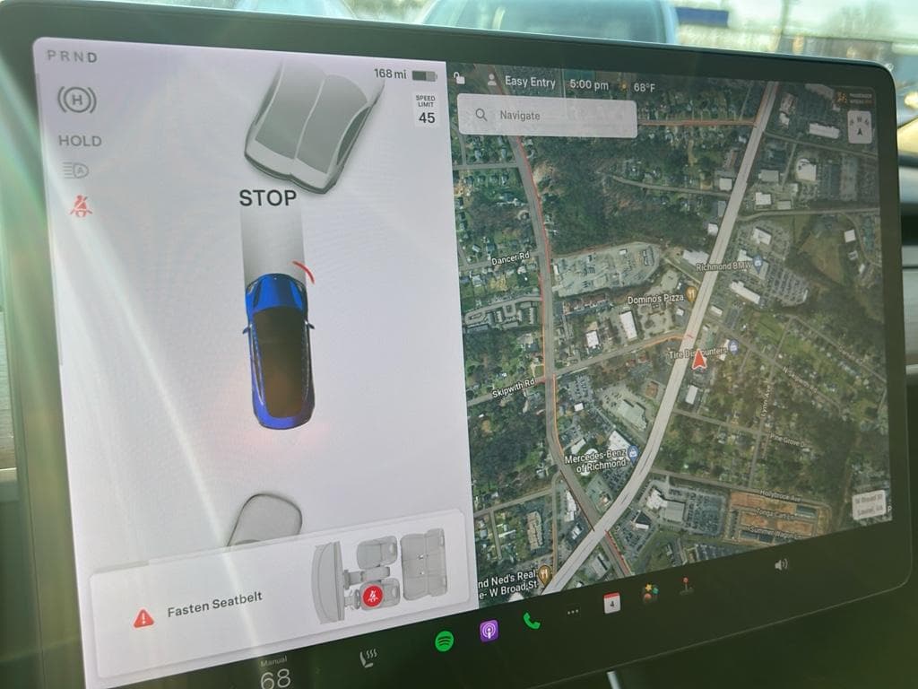 2018 Tesla Model 3 view 7