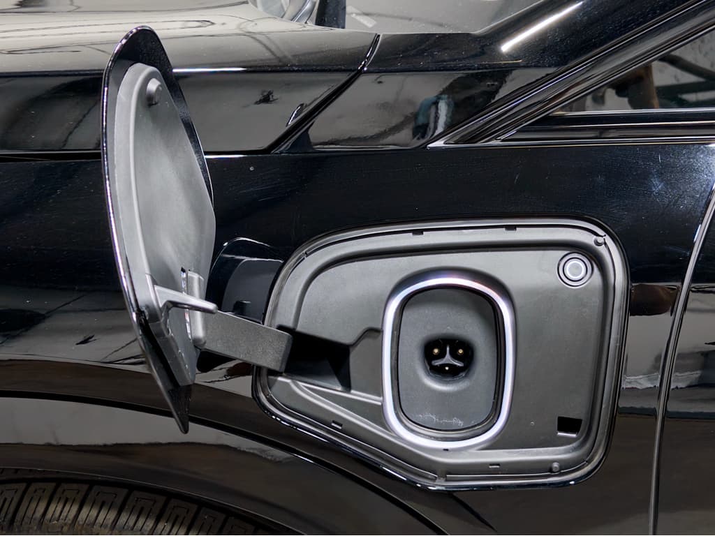 2026 Cadillac OPTIQ view 5