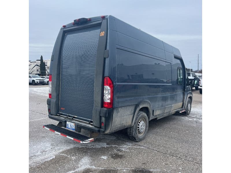2024 Ram ProMaster 3500 BEV view 3