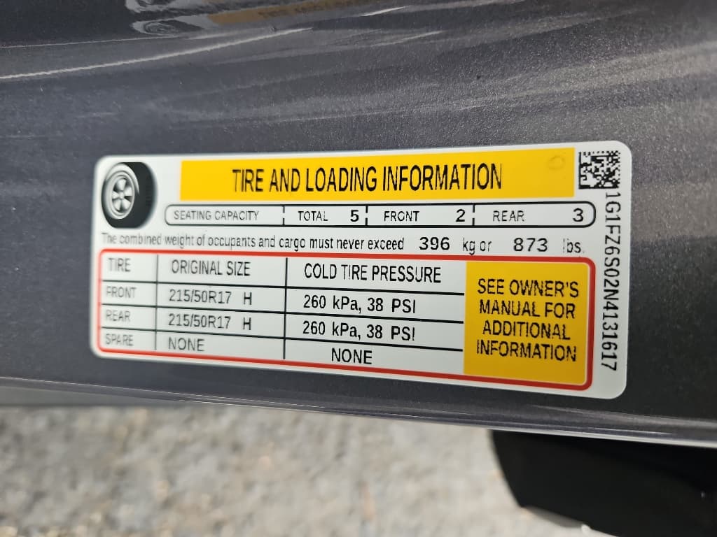 2022 Chevrolet Bolt EUV view 29