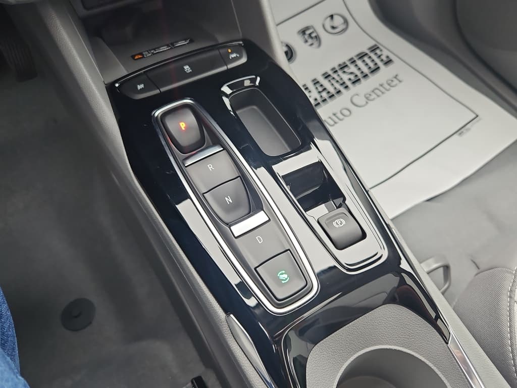 2022 Chevrolet Bolt EUV view 22