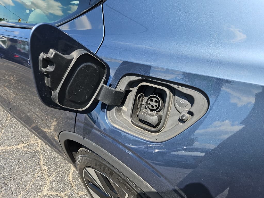 2023 Polestar Polestar 2 view 5