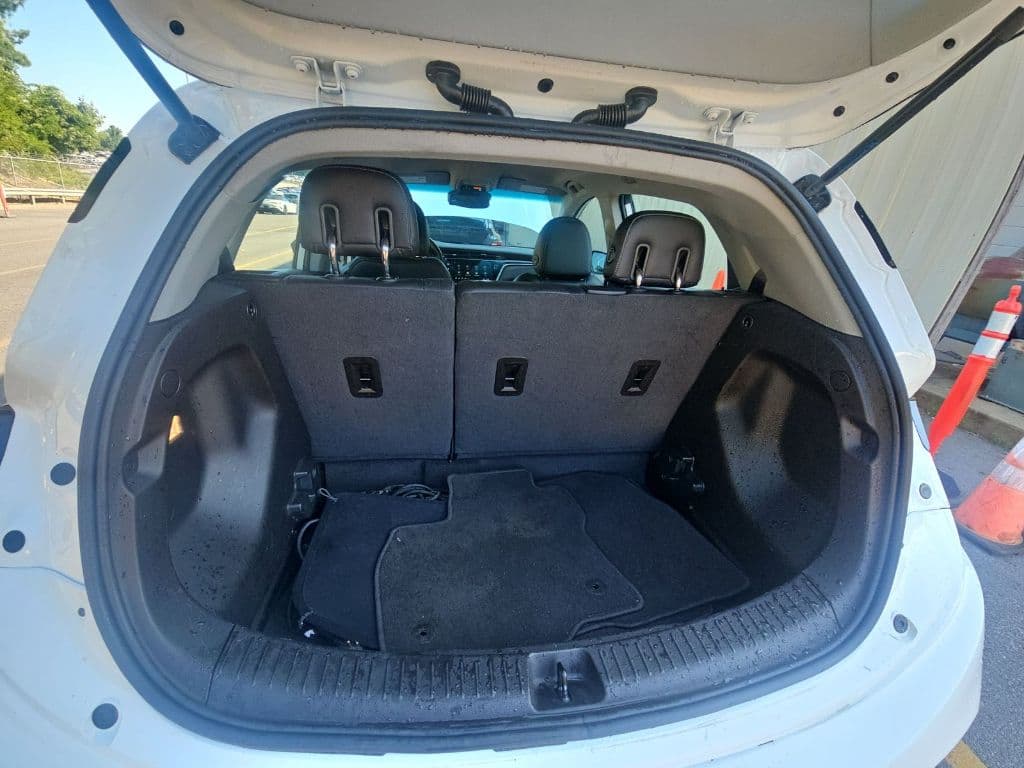 2022 Chevrolet Bolt EV view 7