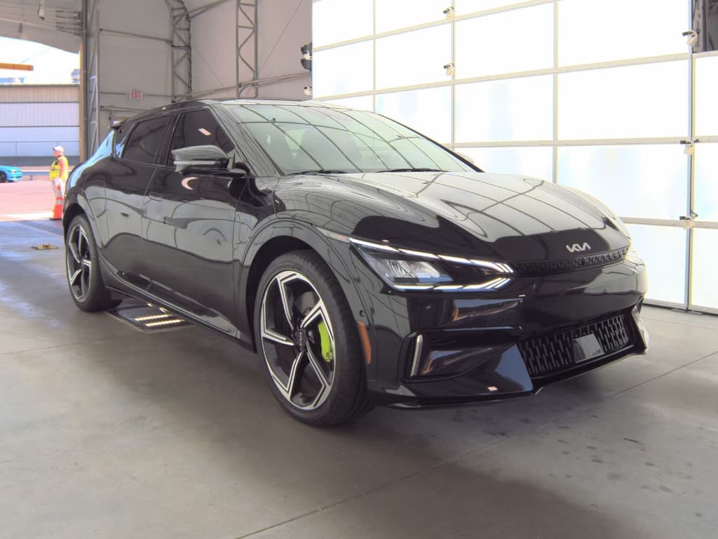 2023 Kia EV6 view 2