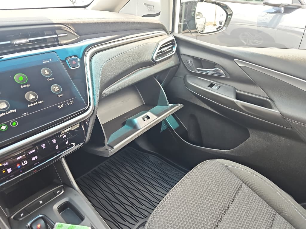 2023 Chevrolet Bolt EV view 21