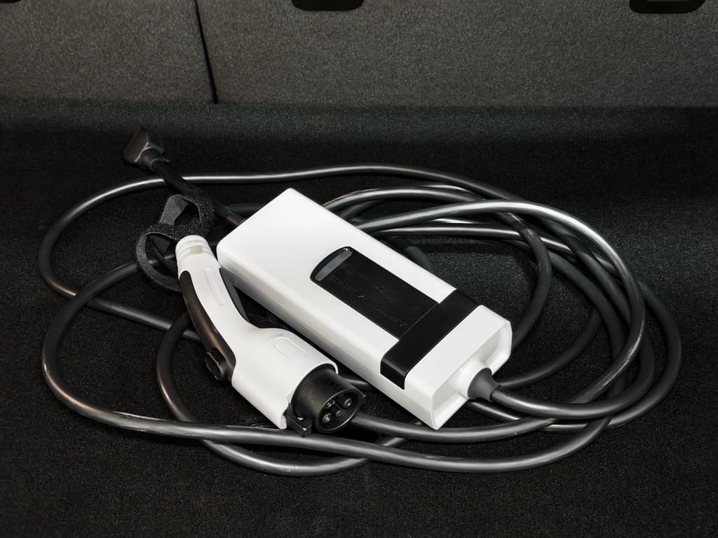 2022 Chevrolet Bolt EV view 6