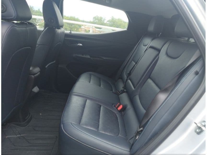 2022 Chevrolet Bolt EUV view 8