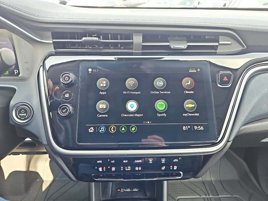 2022 Chevrolet Bolt EUV view 13