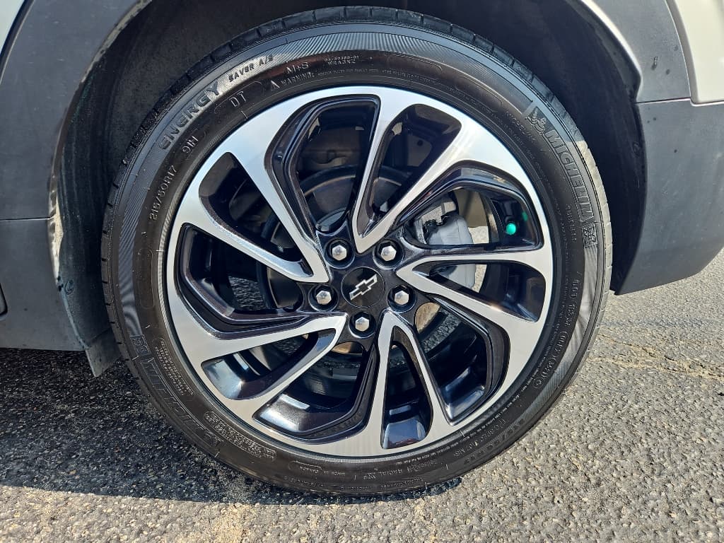 2022 Chevrolet Bolt EUV view 28