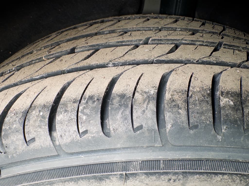 2023 Chevrolet Bolt EUV view 30