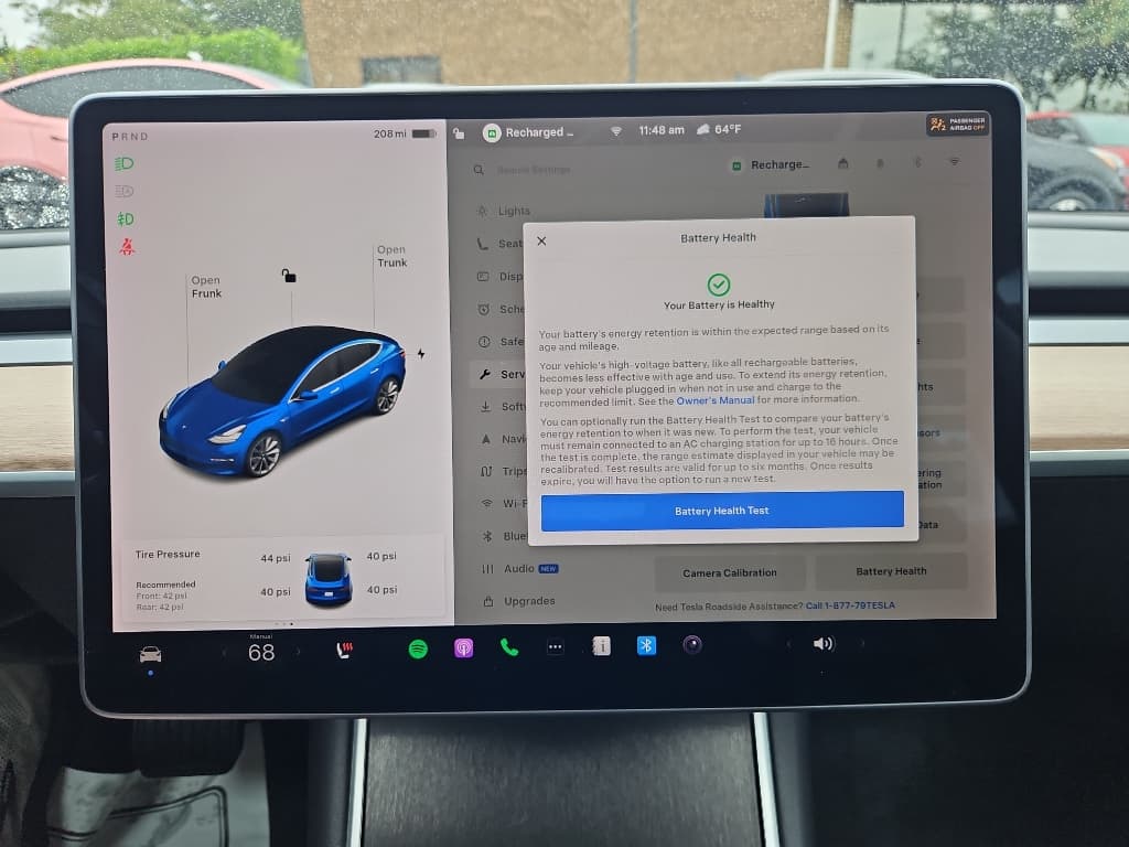 2018 Tesla Model 3 view 11