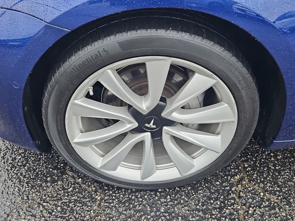 2018 Tesla Model 3 view 25