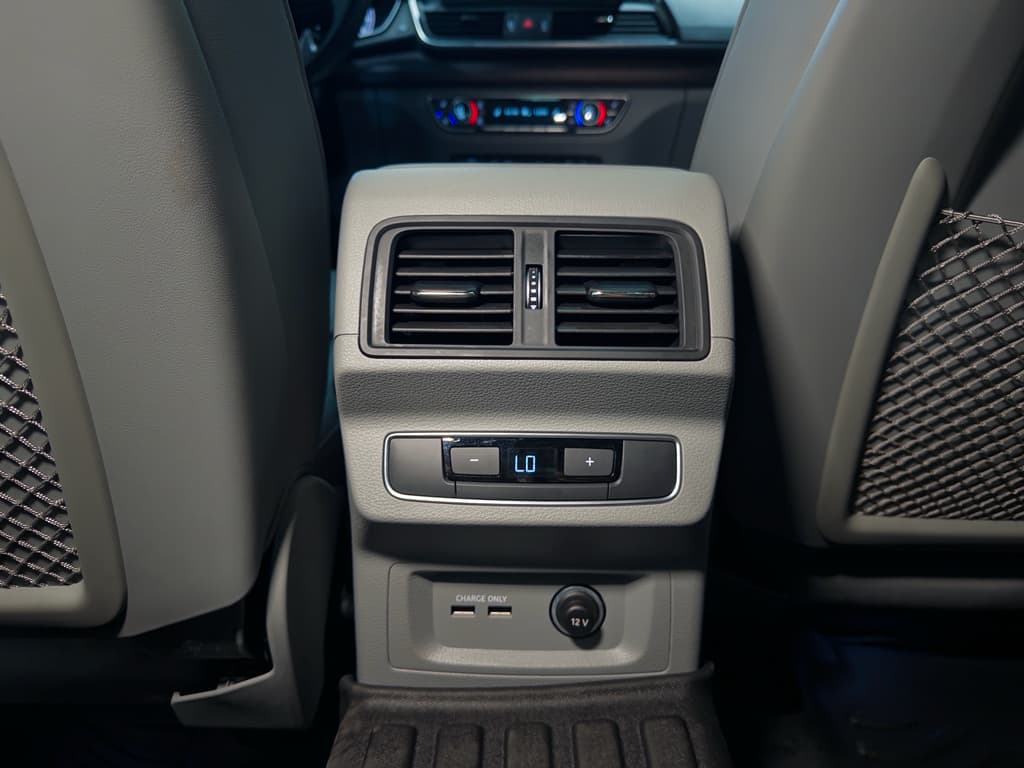 2021 Audi Q5 e view 22