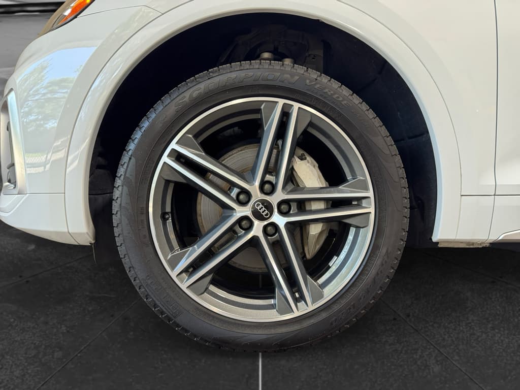 2021 Audi Q5 e view 29