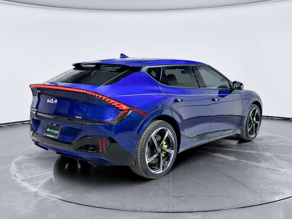 2023 Kia EV6 view 3