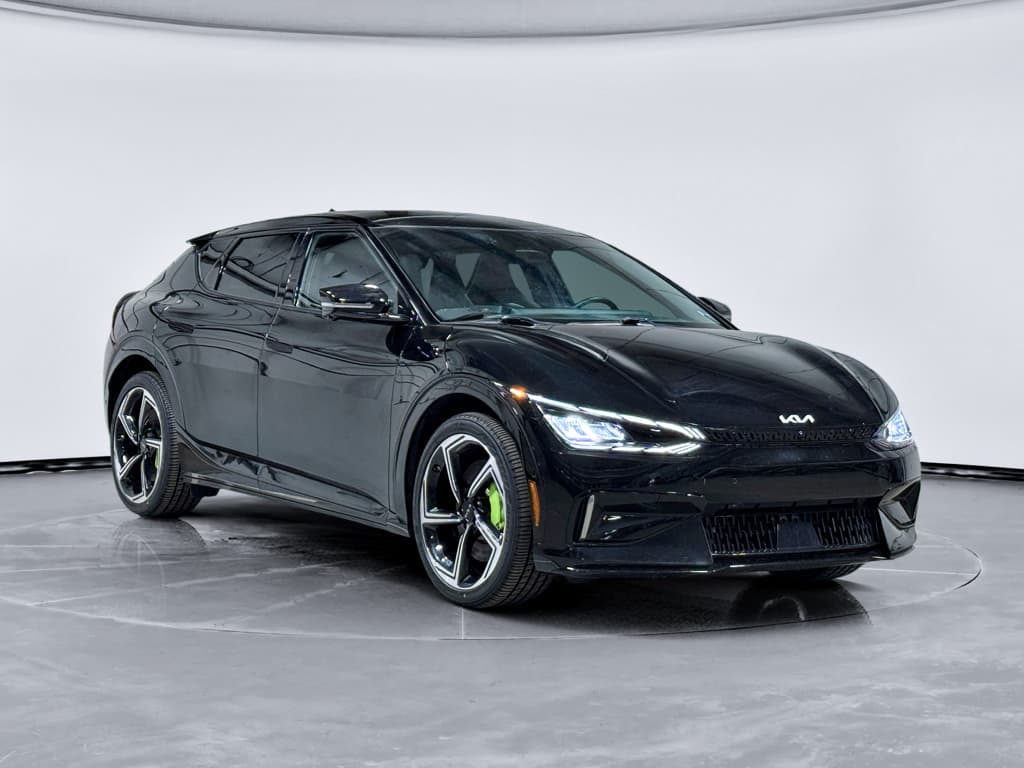 2023 Kia EV6 view 4