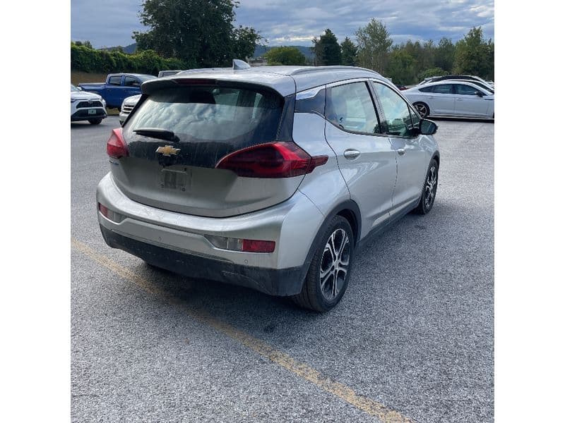 2019 Chevrolet Bolt EV view 5