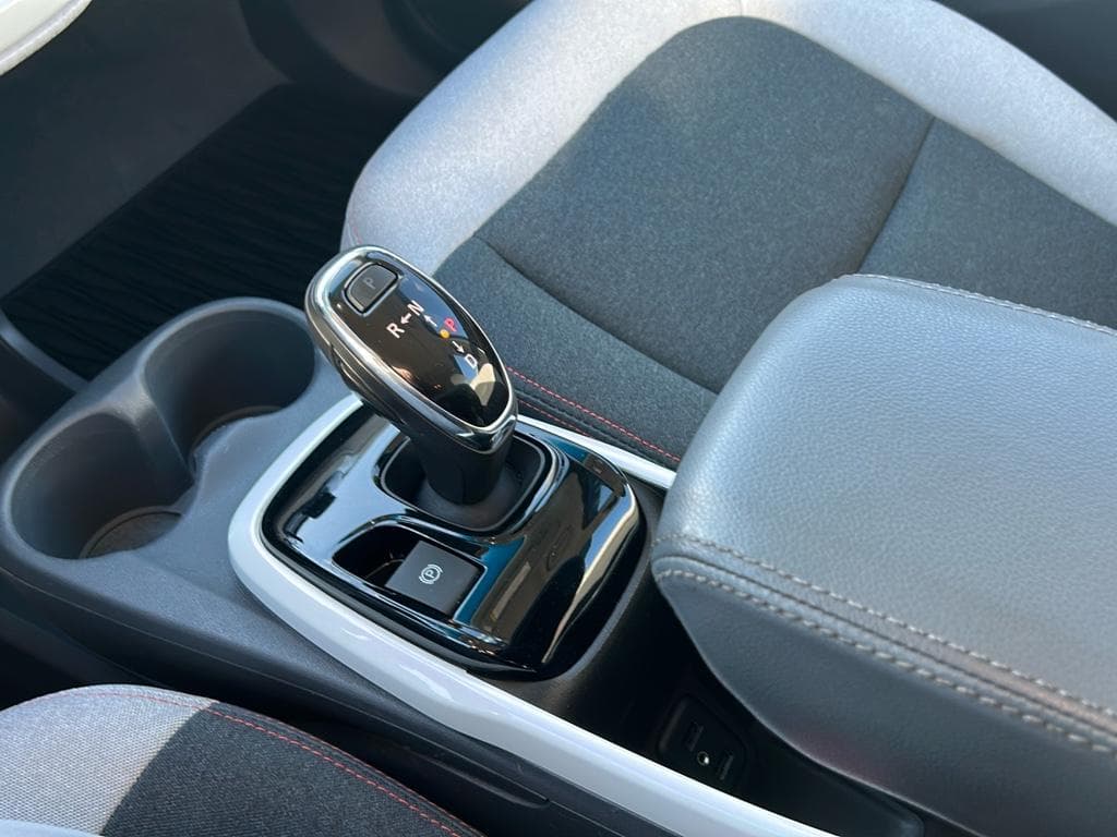2019 Chevrolet Bolt EV view 15