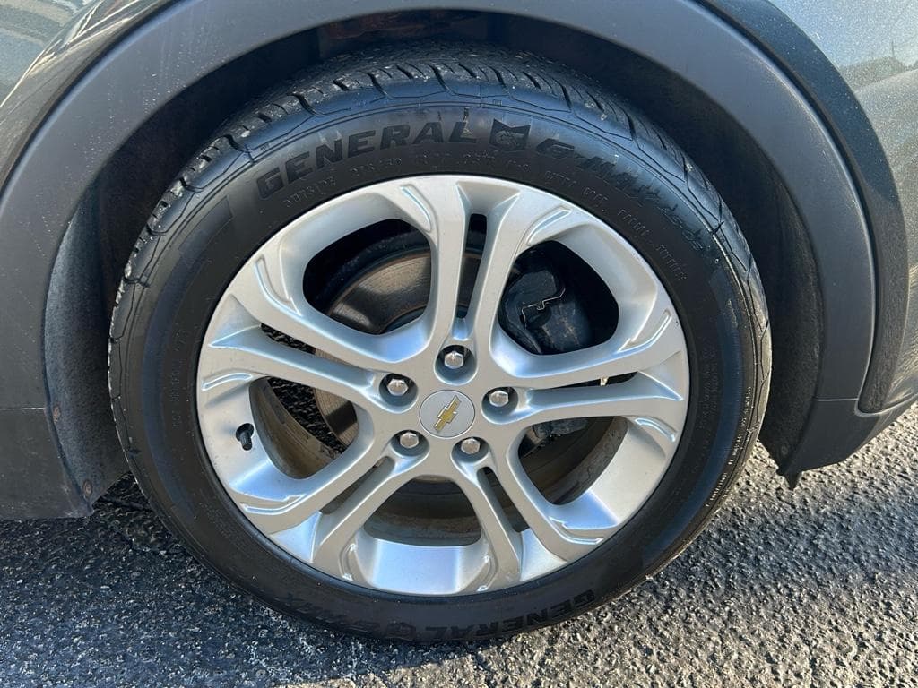 2019 Chevrolet Bolt EV view 24