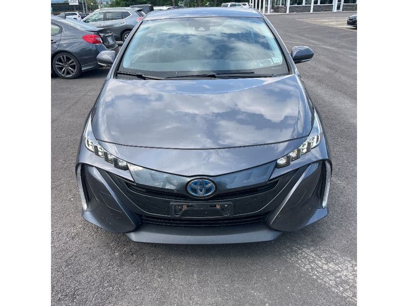2020 Toyota Prius Prime view 8