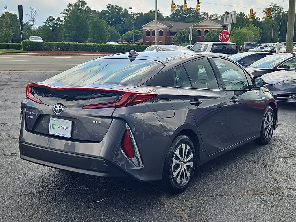 2020 Toyota Prius Prime view 3