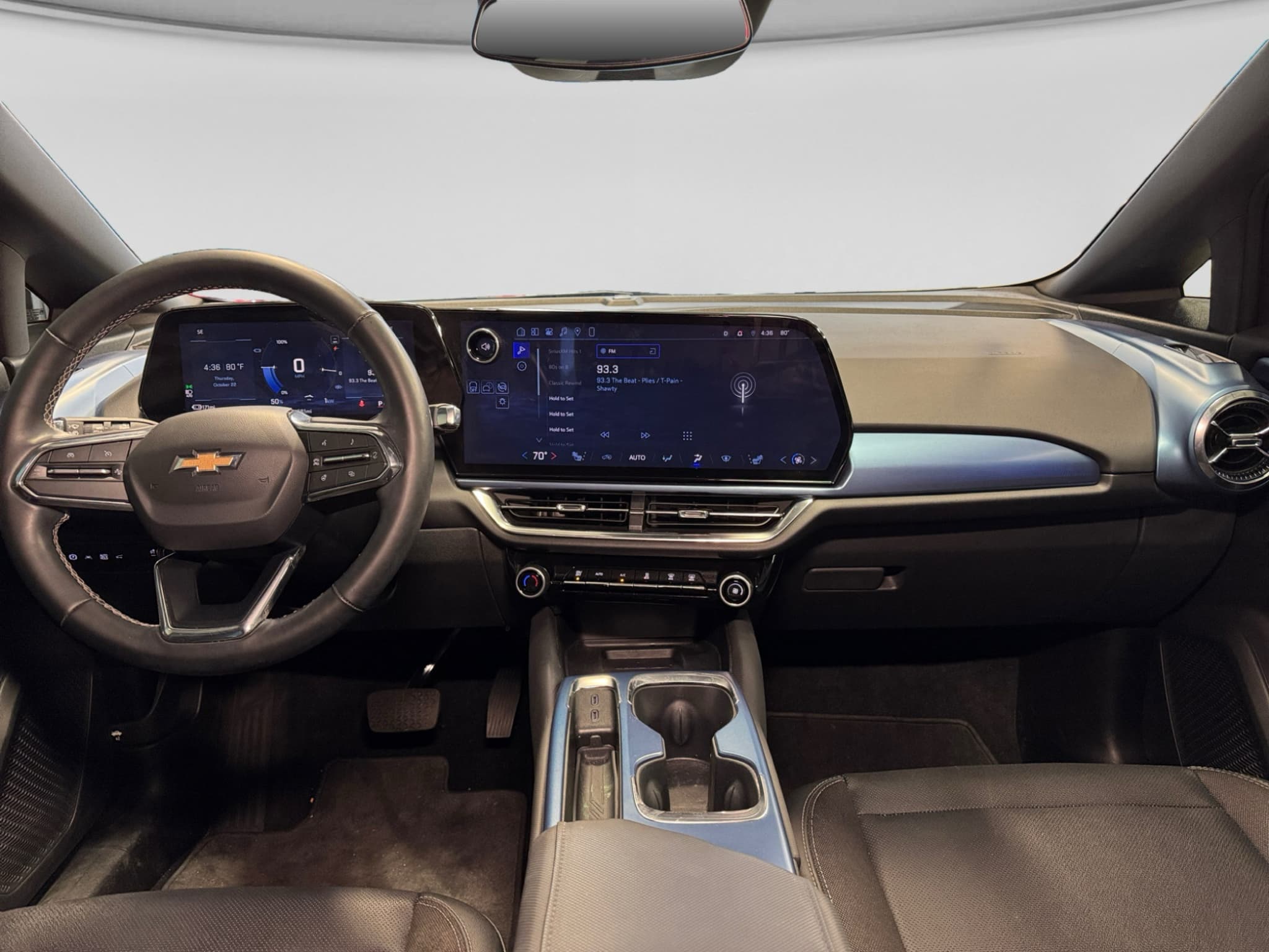 2025 Chevrolet Equinox EV view 15