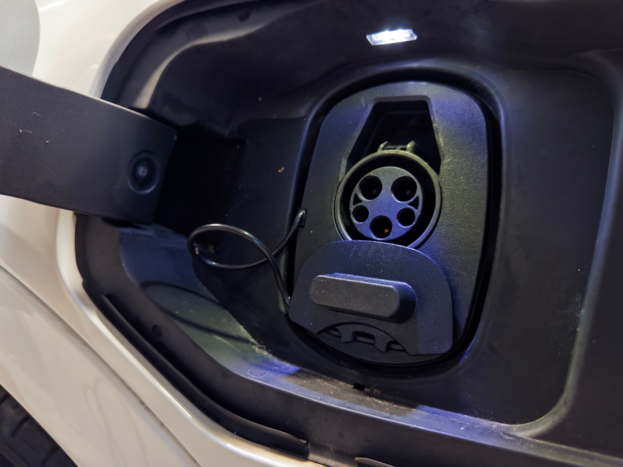 2025 Chevrolet Equinox EV view 5
