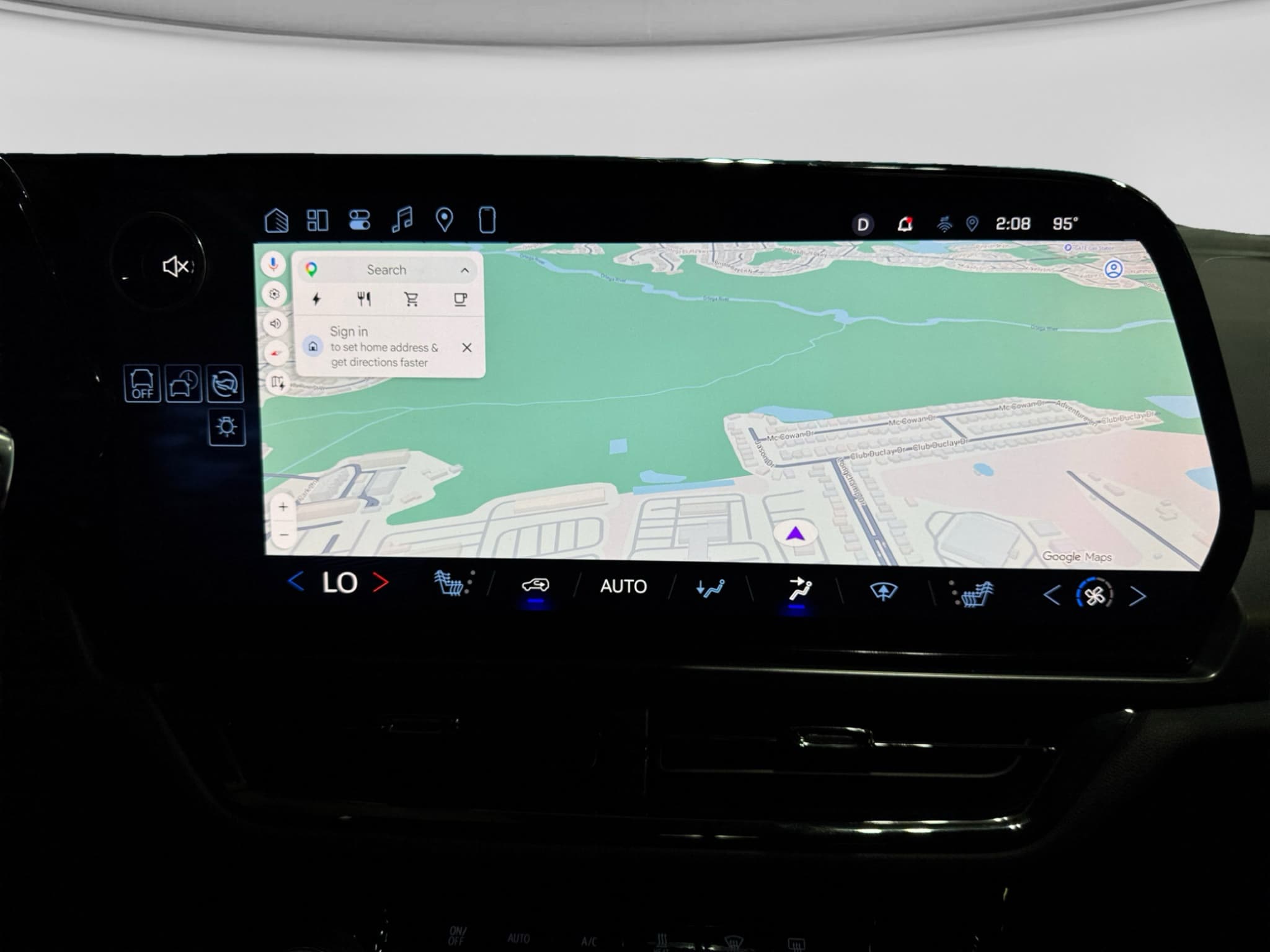 2025 Chevrolet Equinox EV view 10