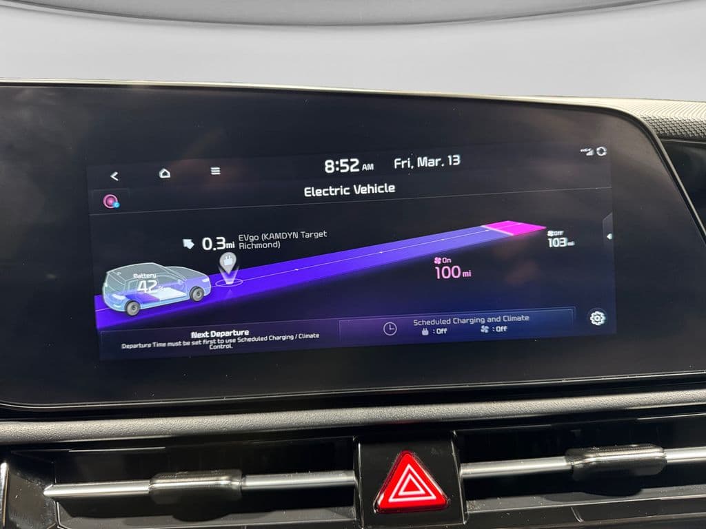 2025 Kia Niro EV view 13
