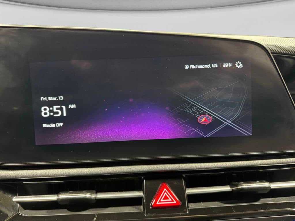 2025 Kia Niro EV view 14