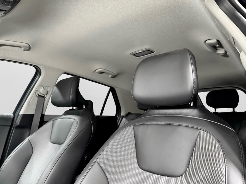 2025 Kia Niro EV view 26