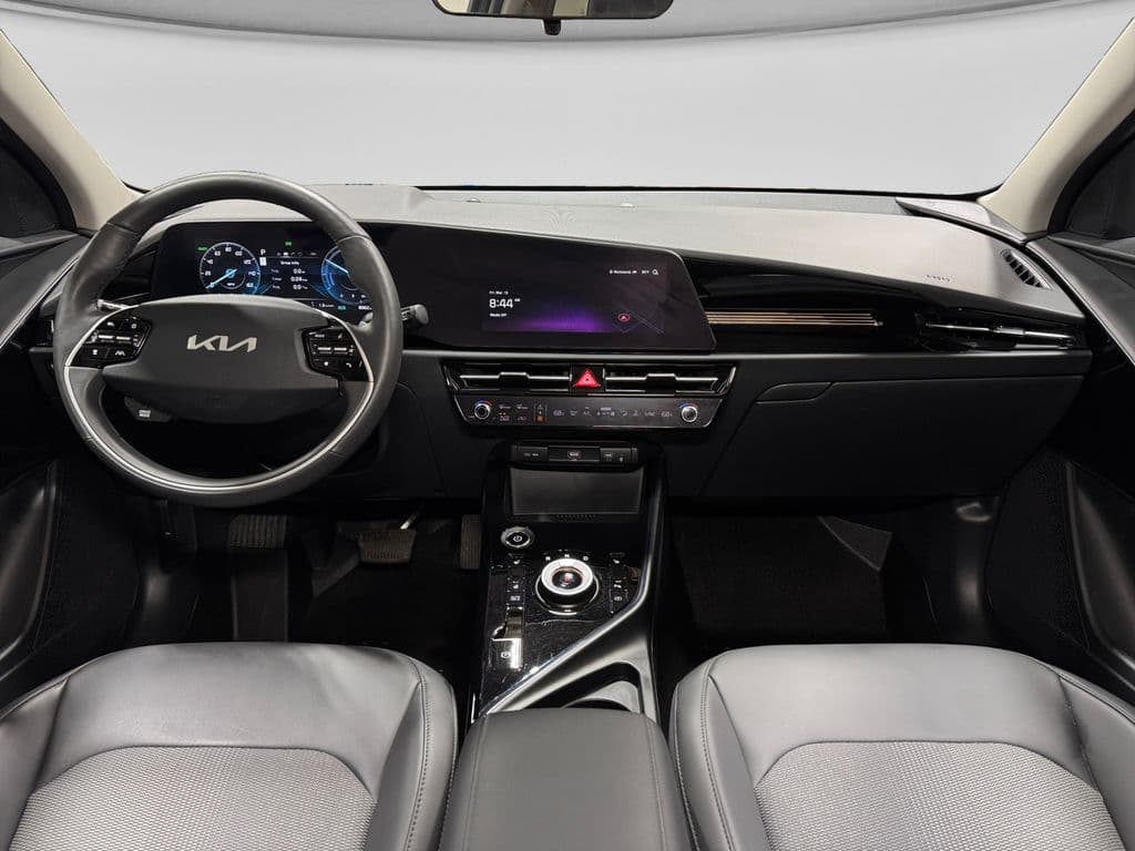 2025 Kia Niro EV view 7