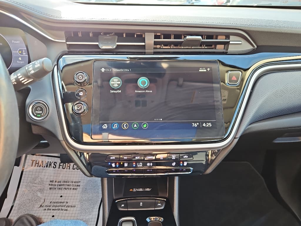 2022 Chevrolet Bolt EUV view 14