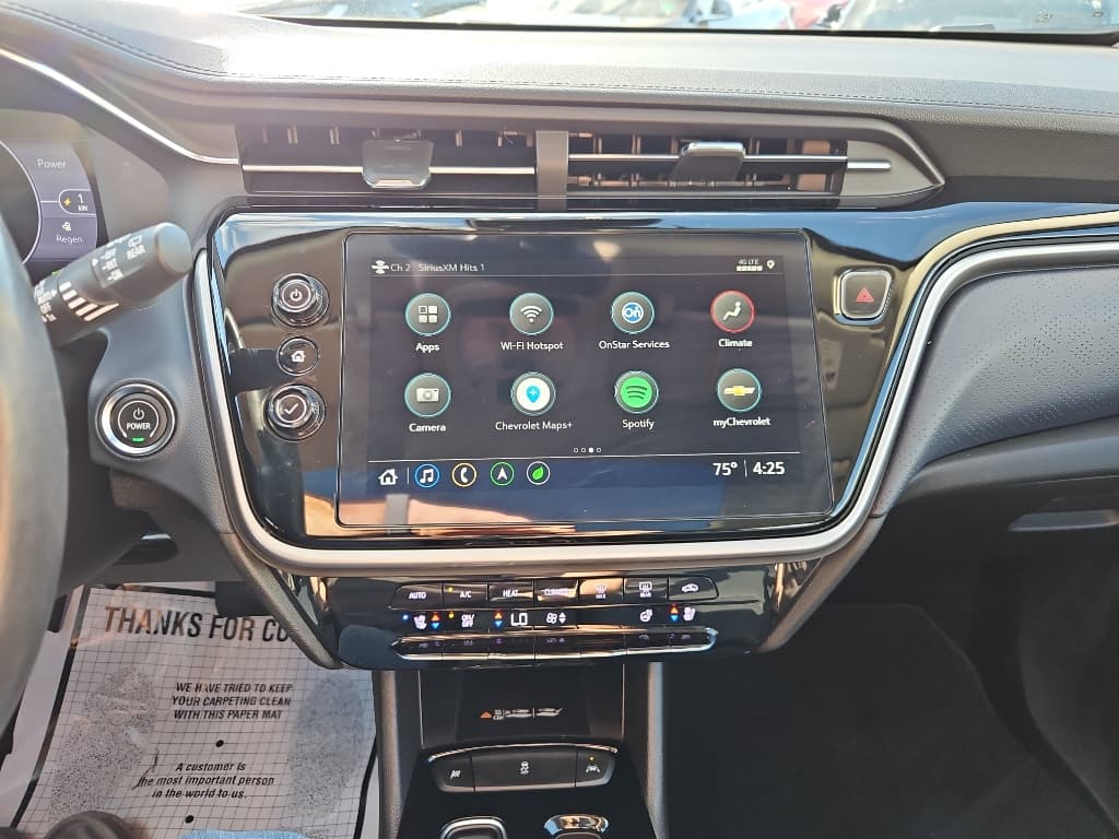 2022 Chevrolet Bolt EUV view 13