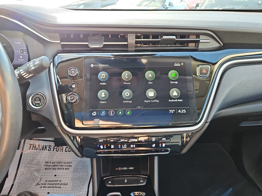 2022 Chevrolet Bolt EUV view 12